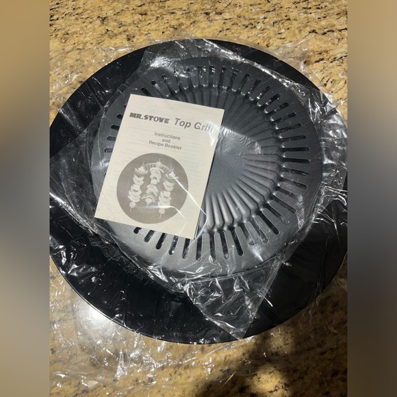 Vintage Burton Stove Top Grill For Use With Electric, Gas, or Propane Stoves - Picture 2 of 9